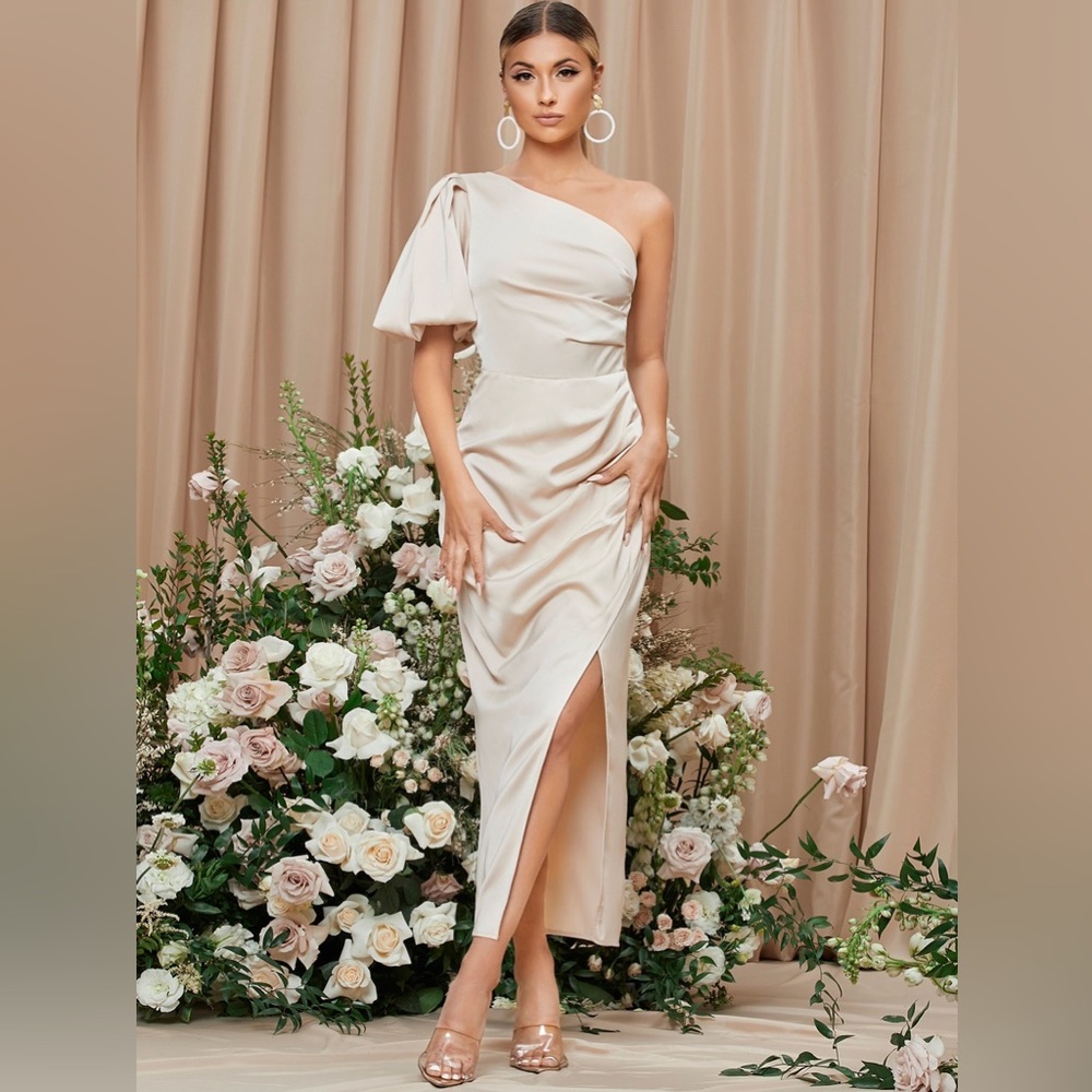 One sleeve, high slit, Ivory dress